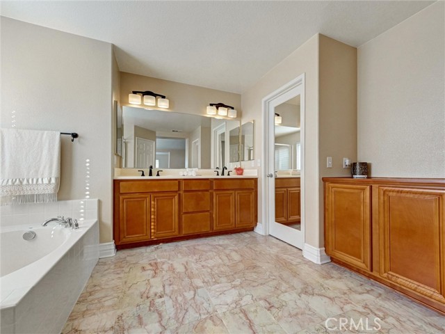 MLS #IG25242959 image #48