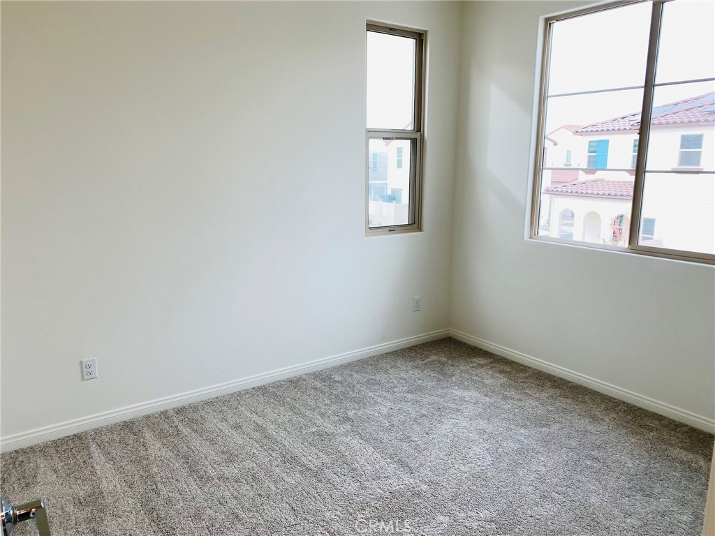 MLS #IG25243300 image #15