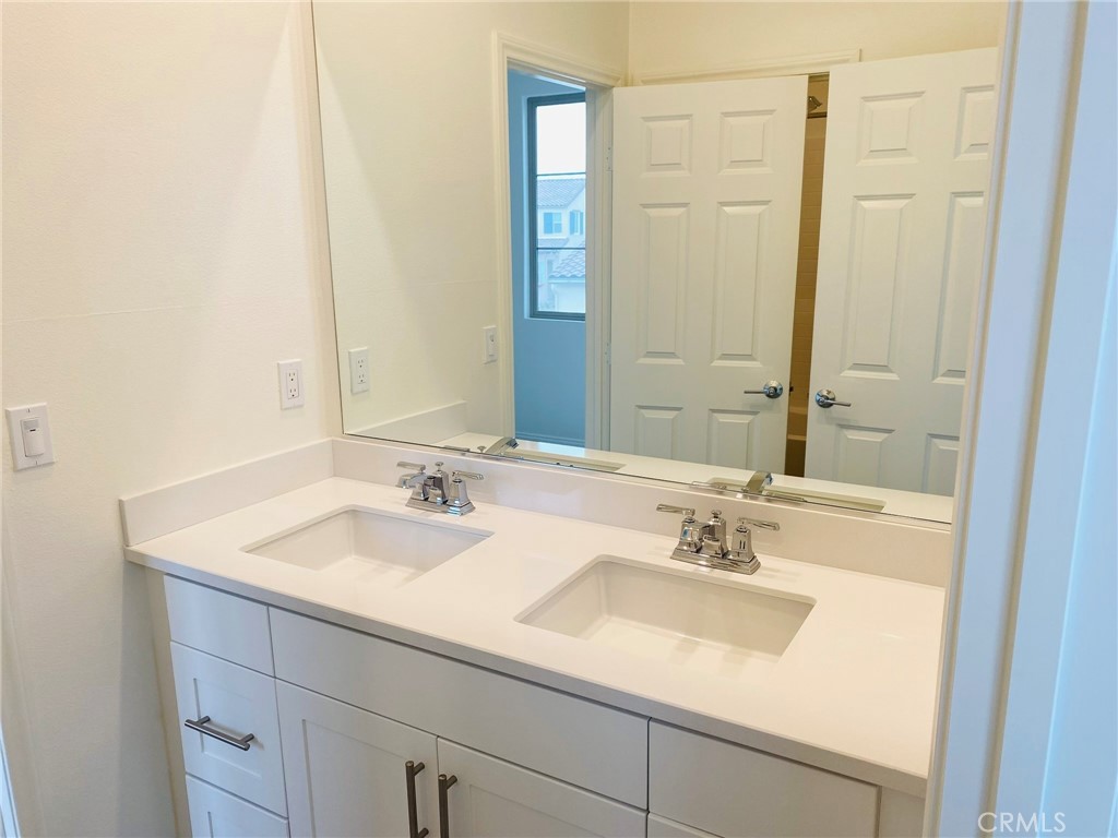 MLS #IG25243300 image #17