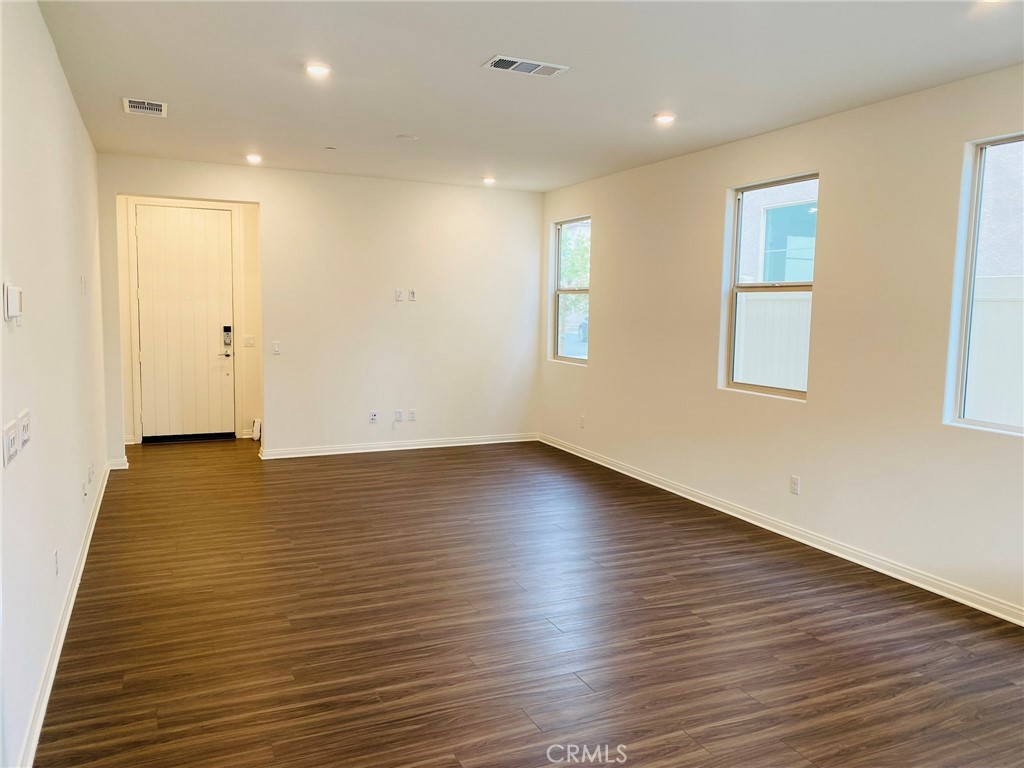 MLS #IG25243300 image #5