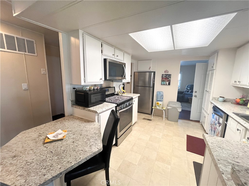 MLS #IG25243883 image #11