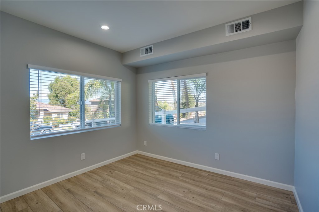 MLS #IG25243885 image #10