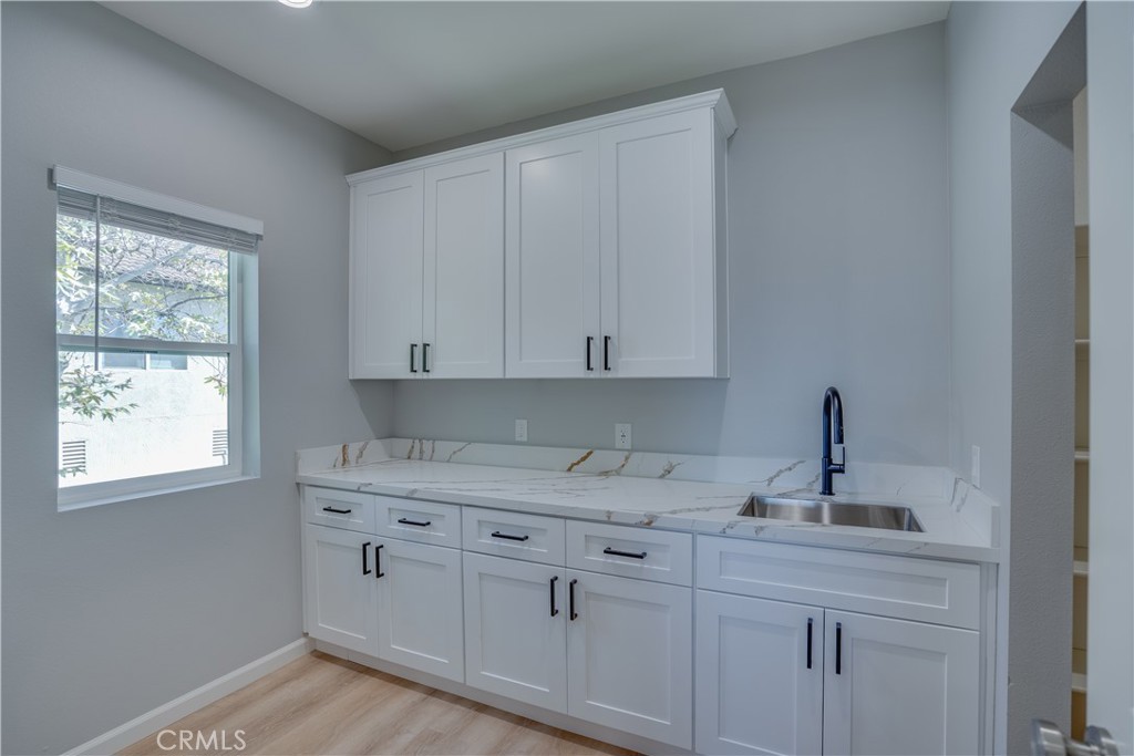 MLS #IG25243885 image #16