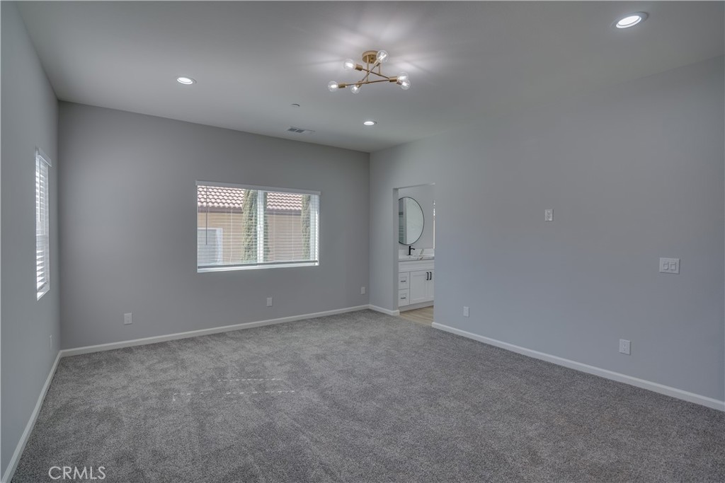 MLS #IG25243885 image #19