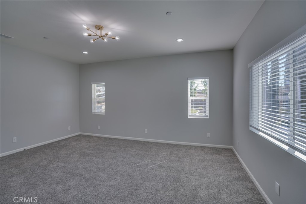 MLS #IG25243885 image #21