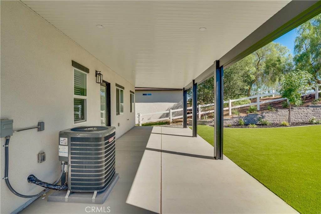 MLS #IG25243885 image #28