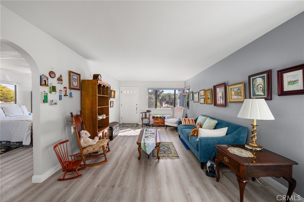 MLS #IG25244057 image #23