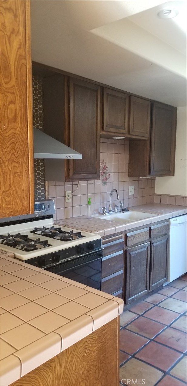 MLS #IG25253158 image #15