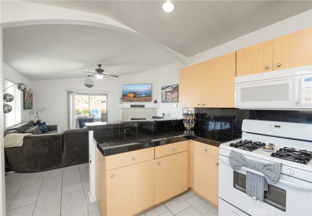 MLS #IG25254323 image #10