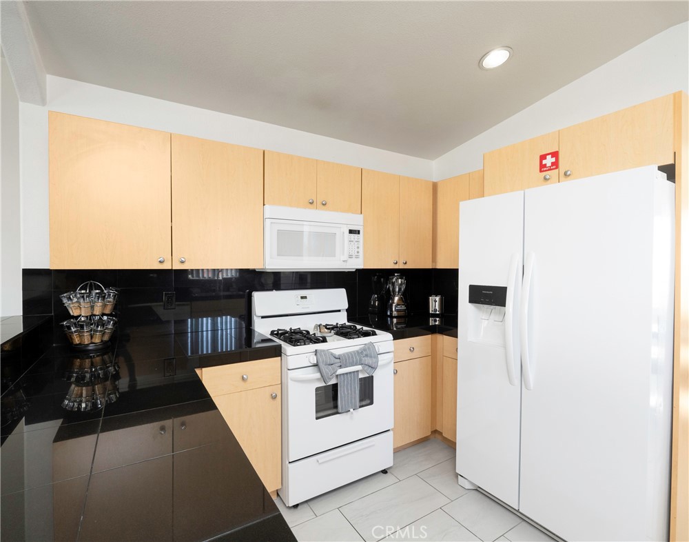 MLS #IG25254323 image #8