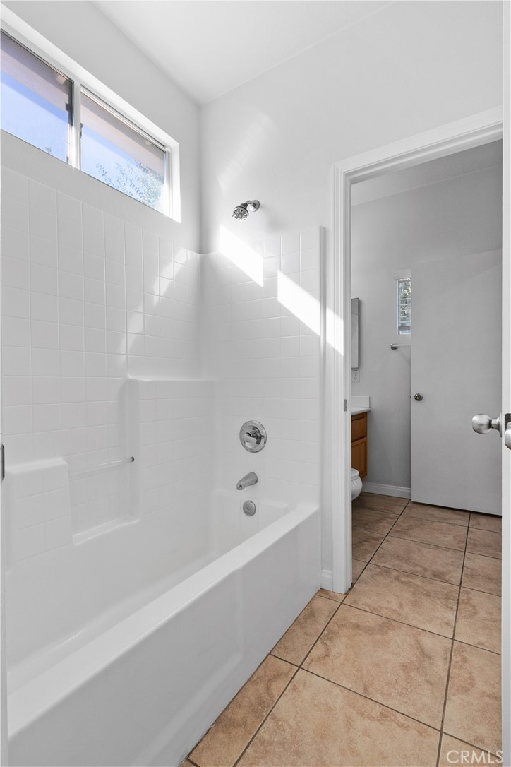 MLS #IG25254748 image #34