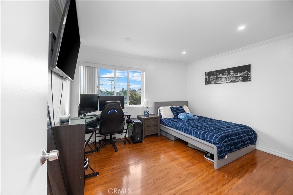 MLS #IG25254924 image #15