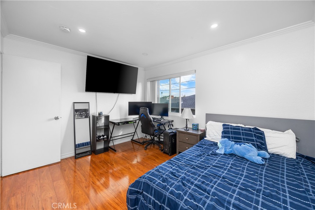 MLS #IG25254924 image #16