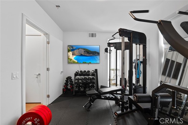 MLS #IG25255131 image #23