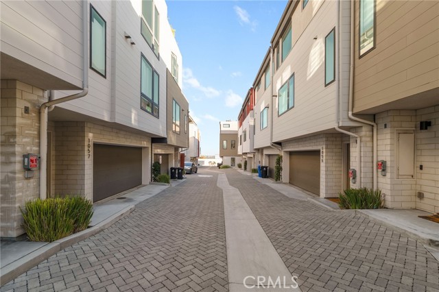 MLS #IG25255131 image #29