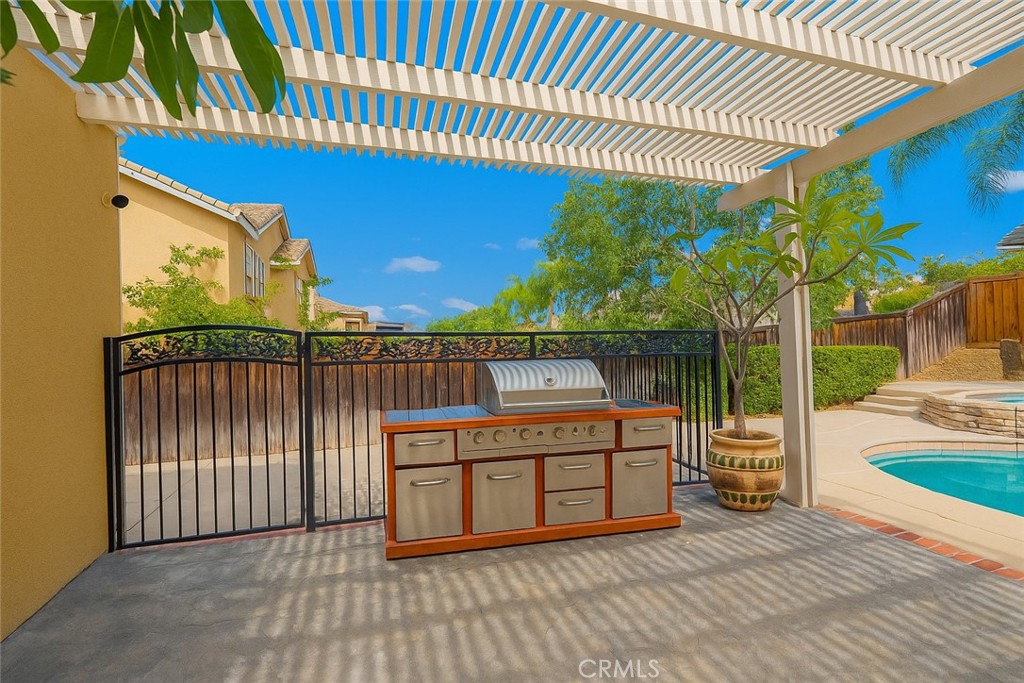 MLS #IG25255191 image #2