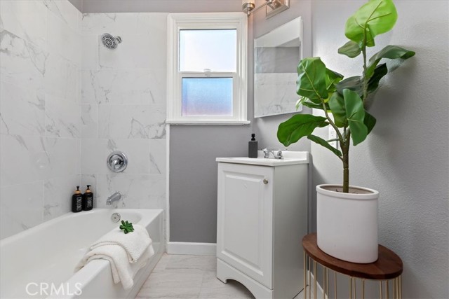 MLS #IG25255199 image #24