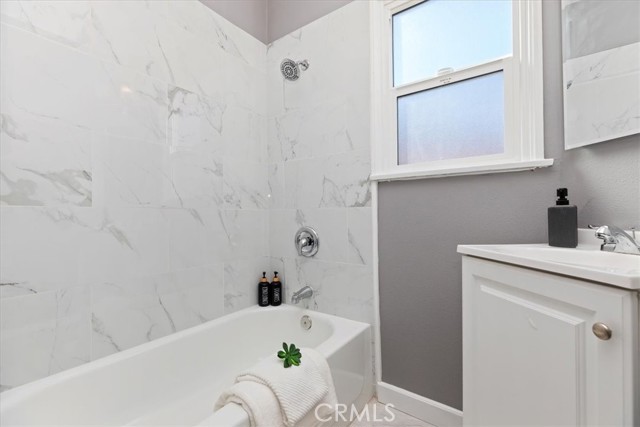 MLS #IG25255199 image #26