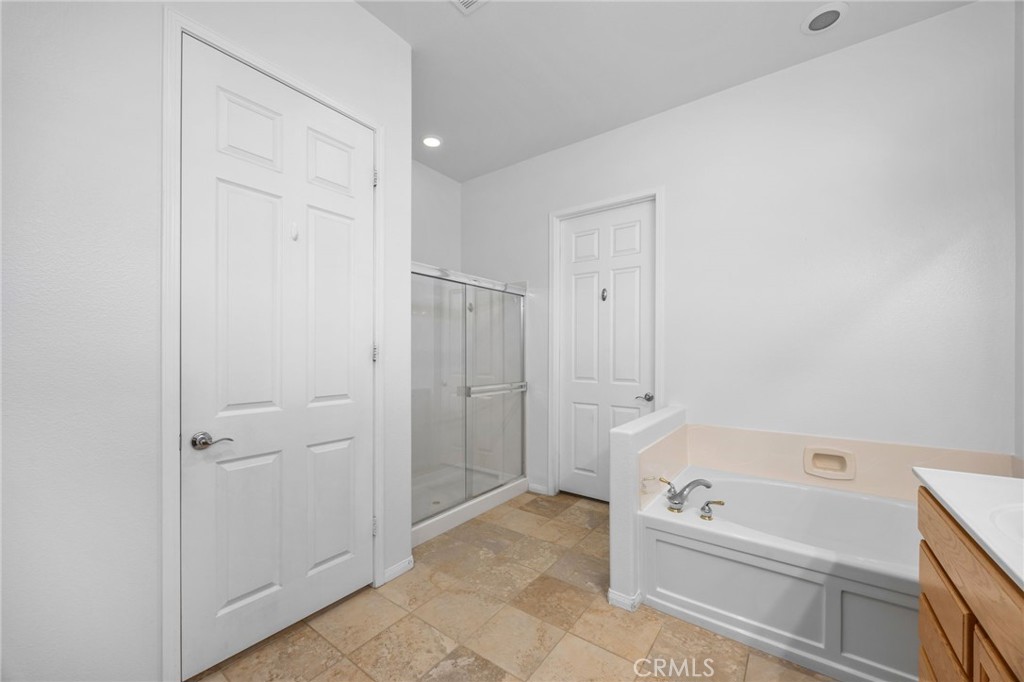 MLS #IG25255697 image #16