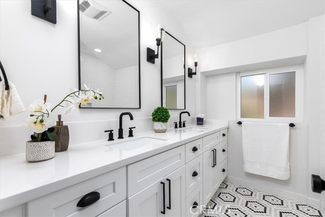 MLS #IG25256001 image #17