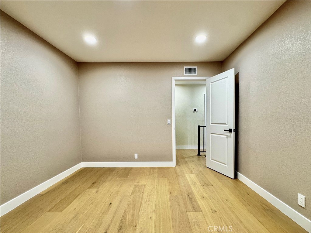 MLS #IG25256101 image #48