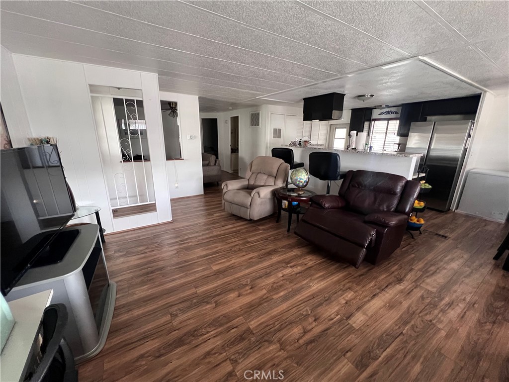 MLS #IG25257942 image #2