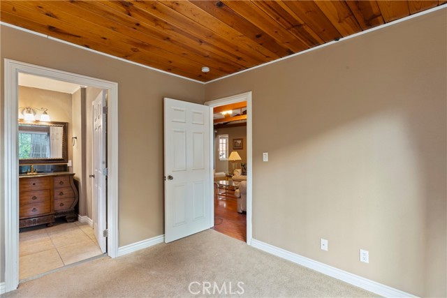 MLS #IG25258012 image #10