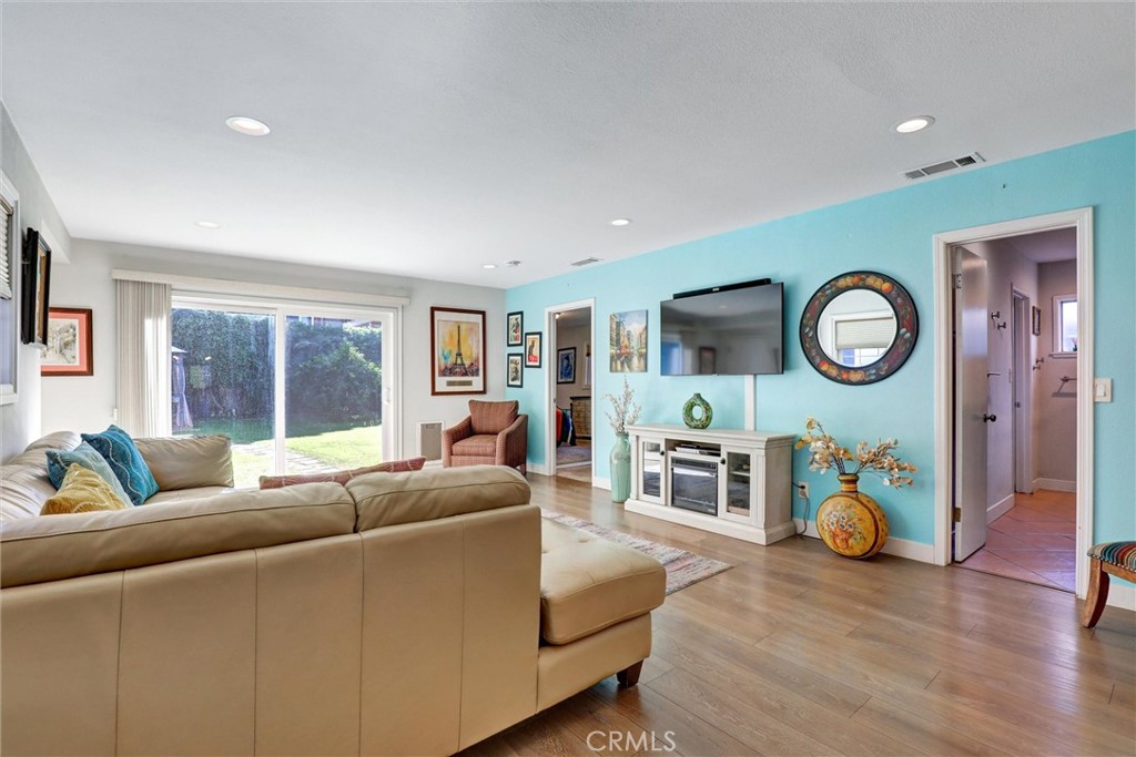 MLS #IG25258914 image #20