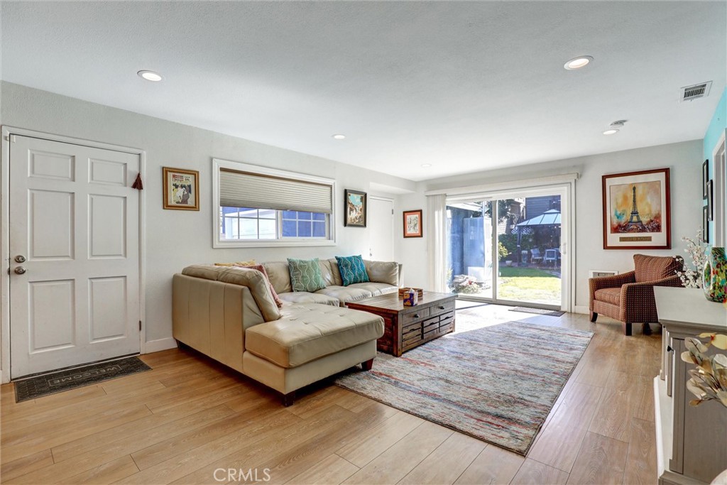 MLS #IG25258914 image #22