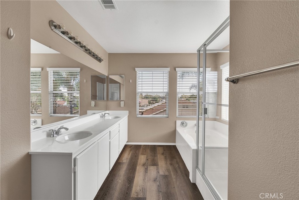 MLS #IG25259581 image #36