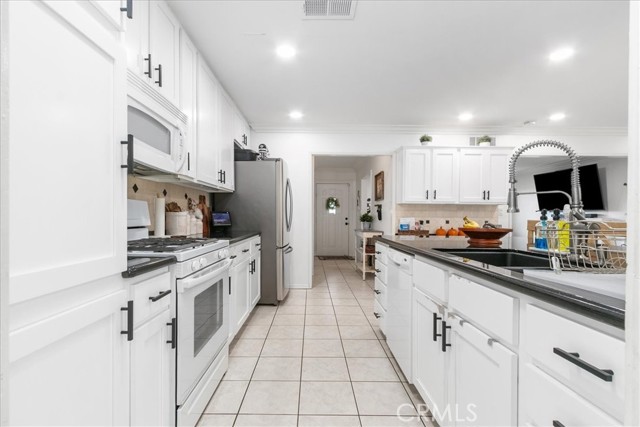 MLS #IG25260134 image #12