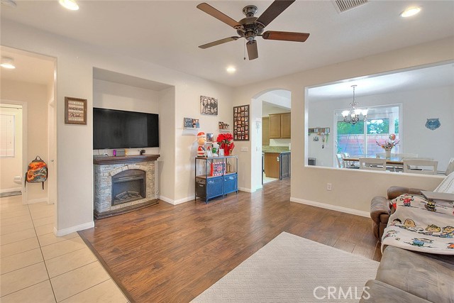 MLS #IG25261145 image #7