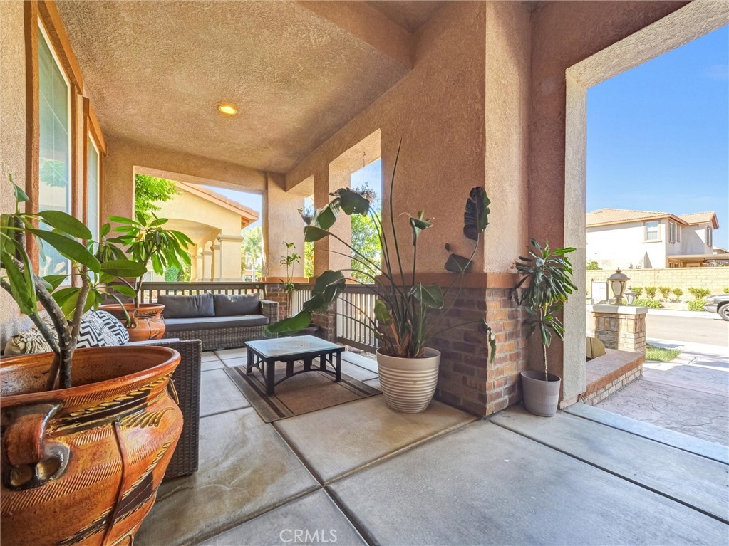 MLS #IG25261162 image #4