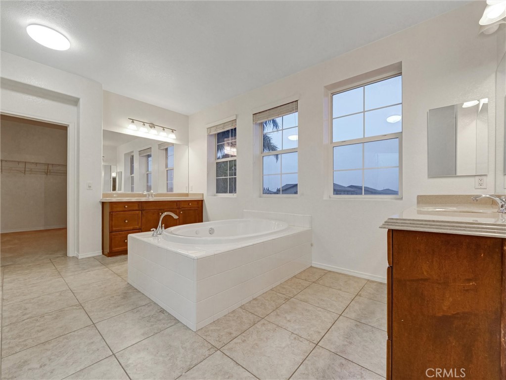 MLS #IG25261162 image #43