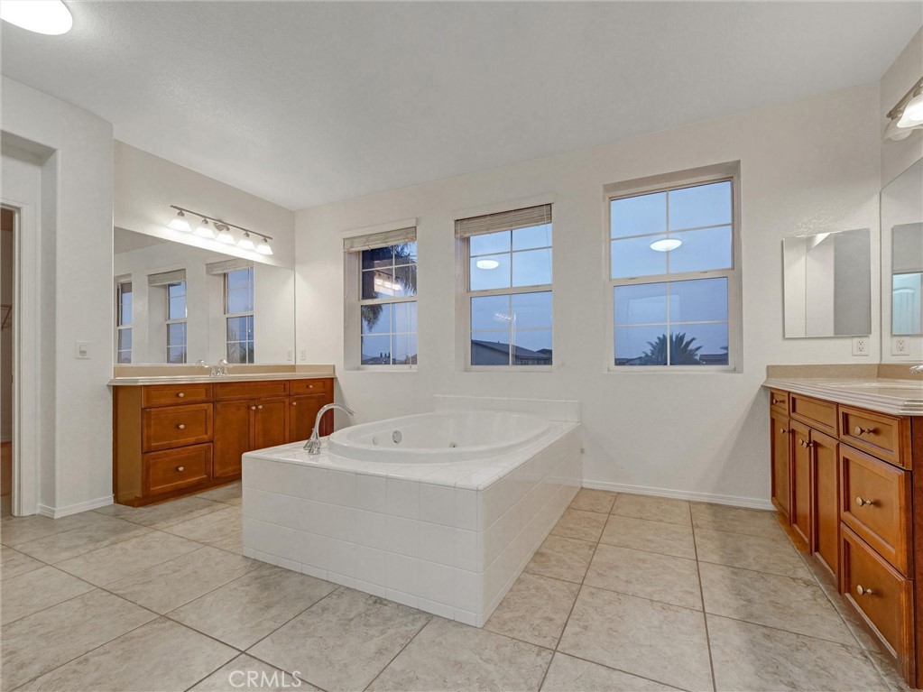 MLS #IG25261162 image #44