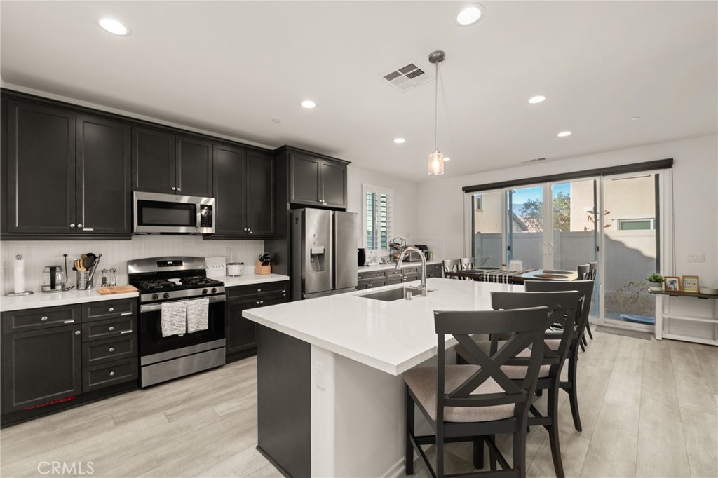 MLS #IG25261985 image #0