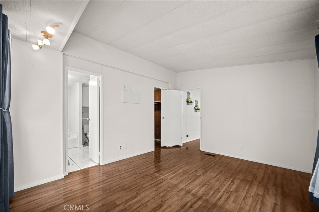 MLS #IG25262575 image #18