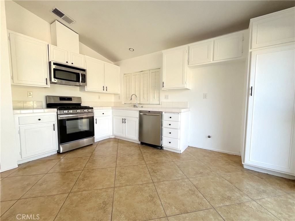 MLS #IG25263061 image #8