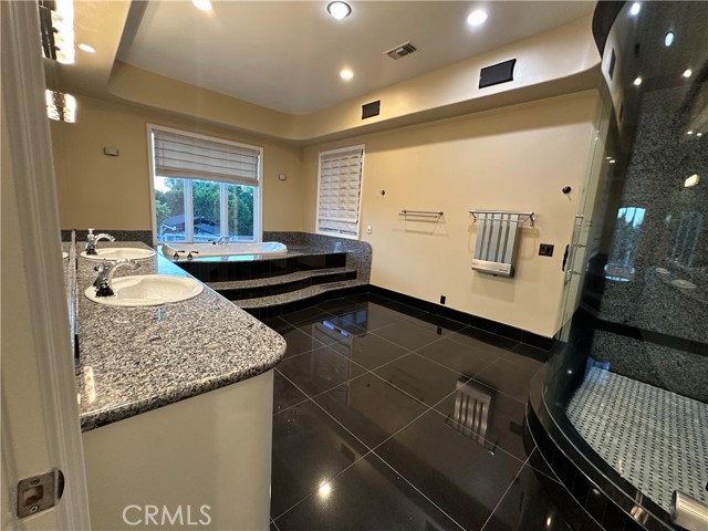 MLS #IG25263328 image #24