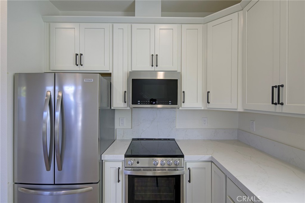 MLS #IG25263565 image #10