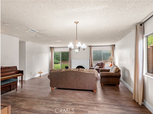 MLS #IG25264034 image #12