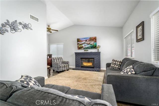 MLS #IG25264573 image #25