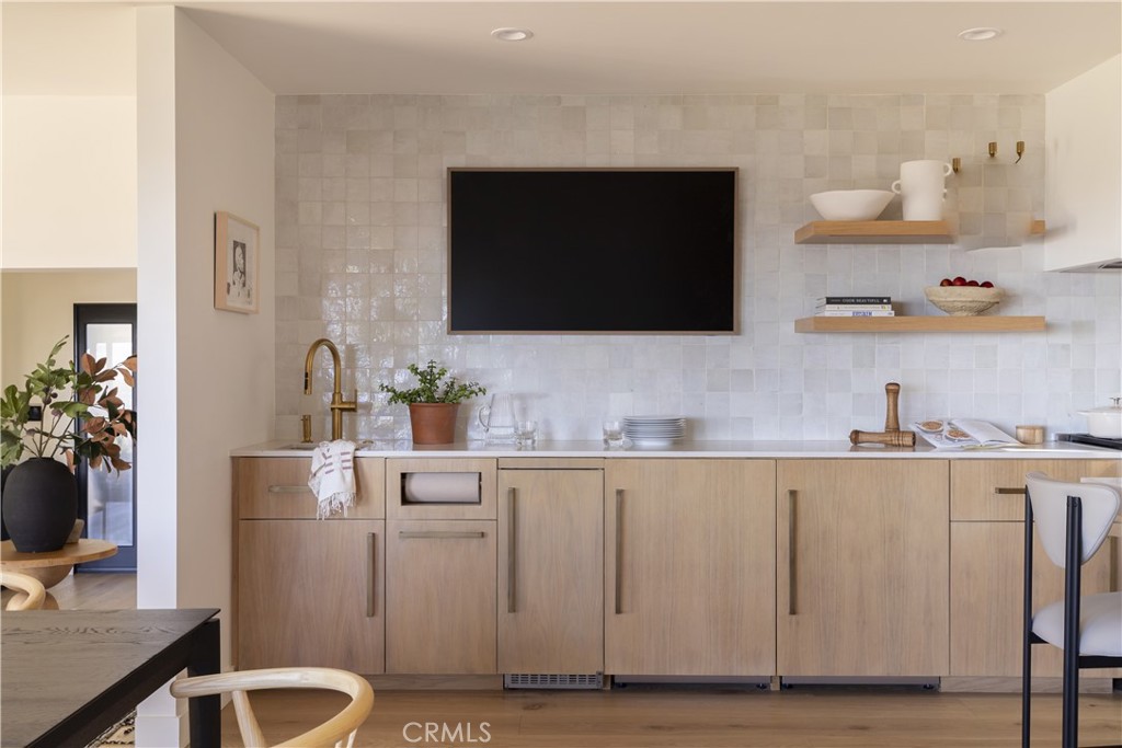 MLS #IG25265287 image #9