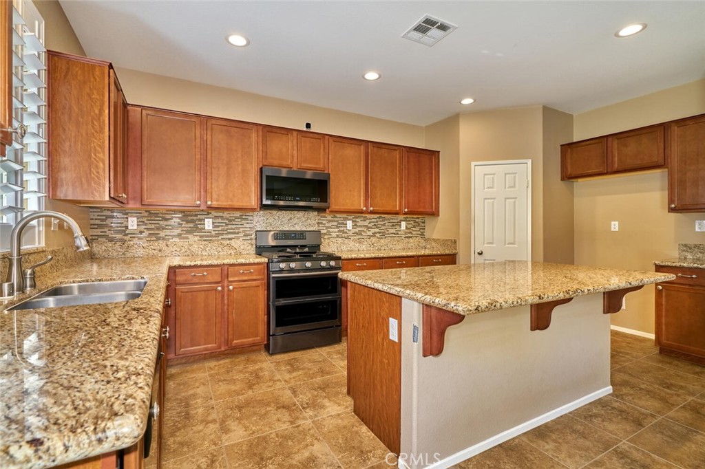 MLS #IG25267017 image #16