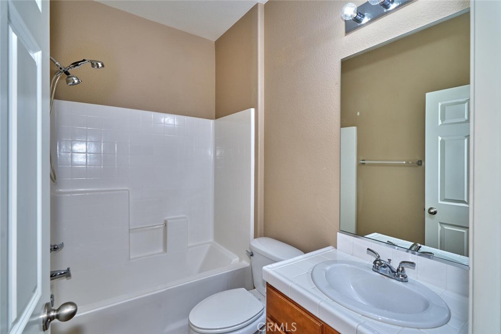 MLS #IG25267017 image #22