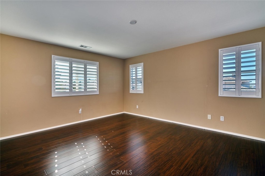 MLS #IG25267017 image #40