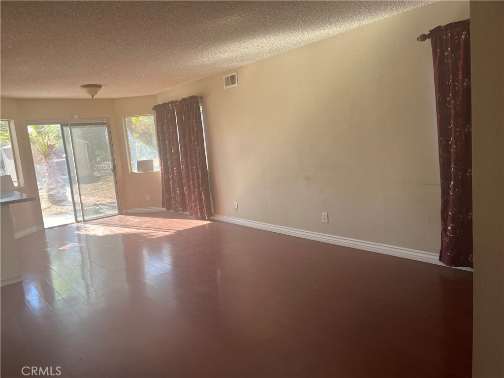 MLS #IG25267191 image #1