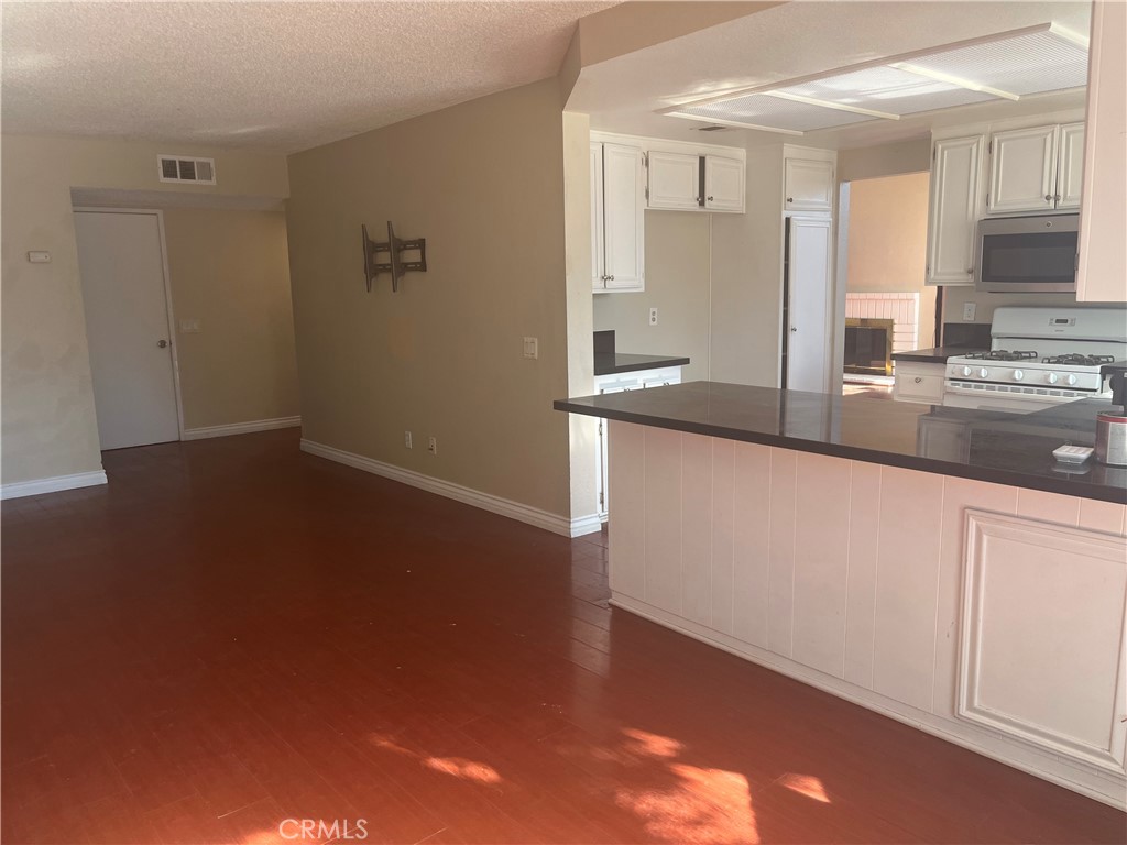 MLS #IG25267191 image #14