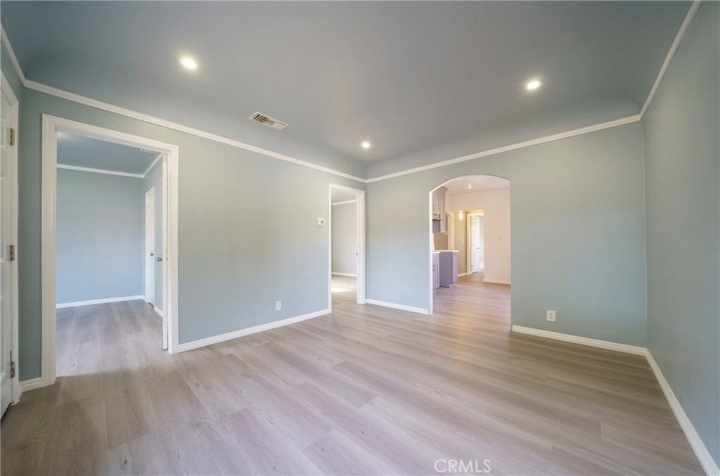 MLS #IG25268046 image #9