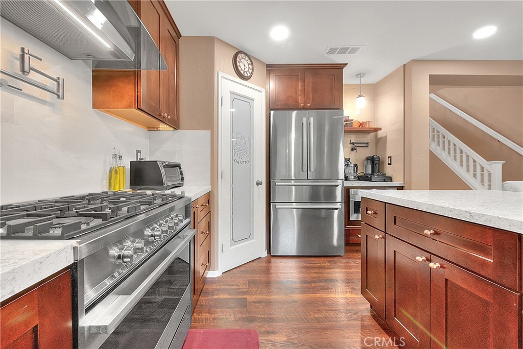 MLS #IG25268117 image #12